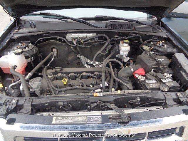 Ford Escape 2011 photo 19